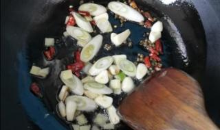 皮虾干鱼干怎么做好吃,香炒皮皮虾干鱼干的家常做法